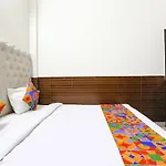 Fabhotel The Lazeez