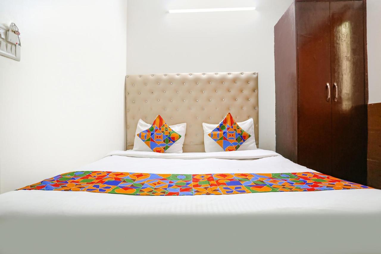 Fabhotel The Lazeez
